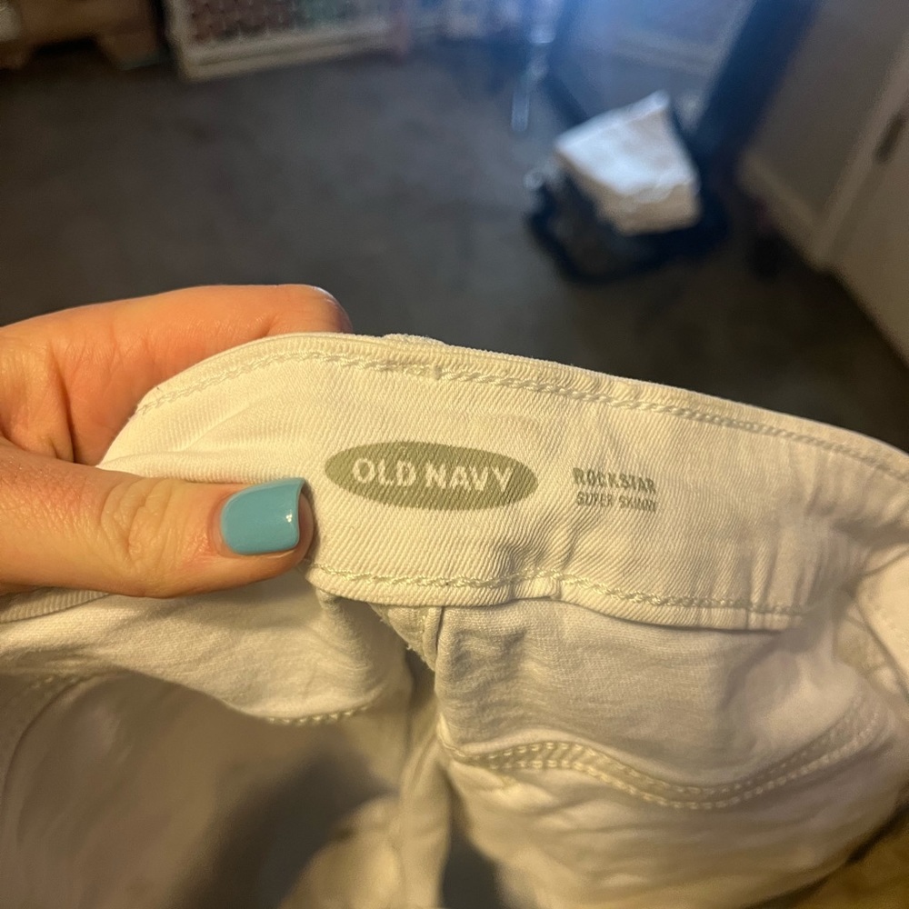 Old navy size 4 white jeans